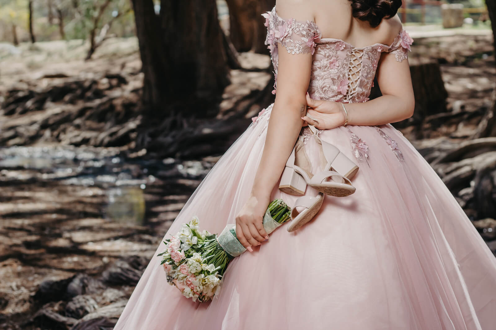 Inspiration and Ideas for your Quinceañera Bouquets