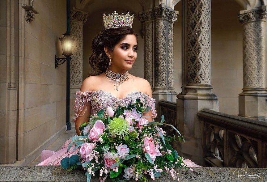Complete Guide to Quinceanera Traditions