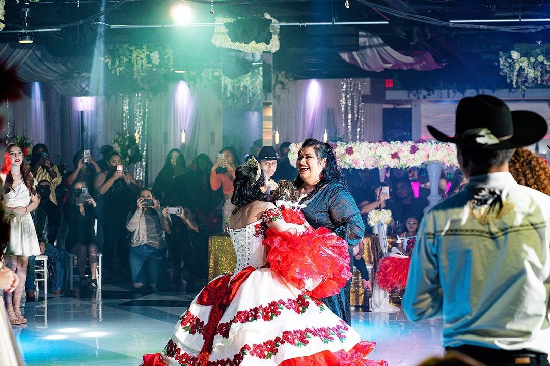 Practicing for your vals and surprise dance is one of the best ways to count down to your quince. Here are some tips to making your quince dances unique without hiring a choreographer!
