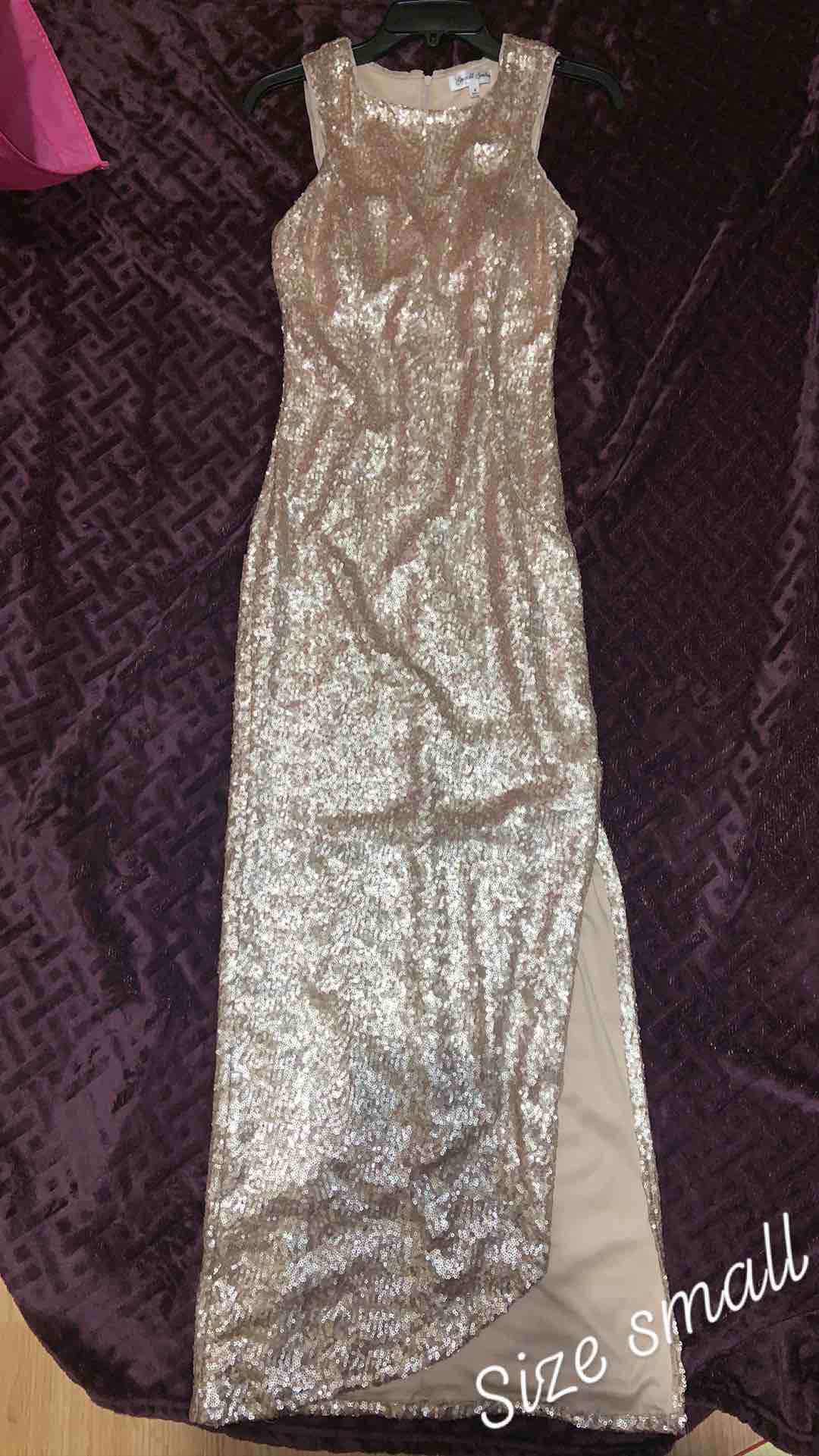 Size 2 Prom Gold Side Slit Dress on Queenly