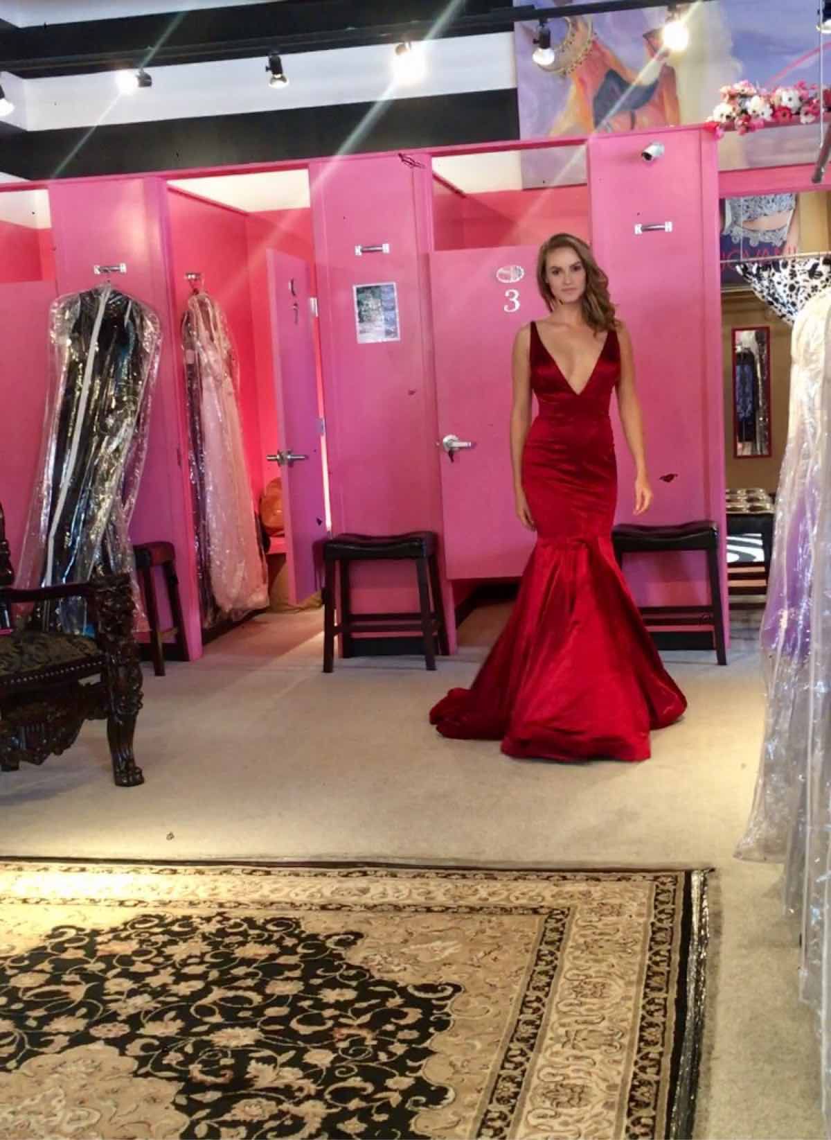 Sherri Hill Red Size 4 Pageant Prom Mermaid Dress on Queenly