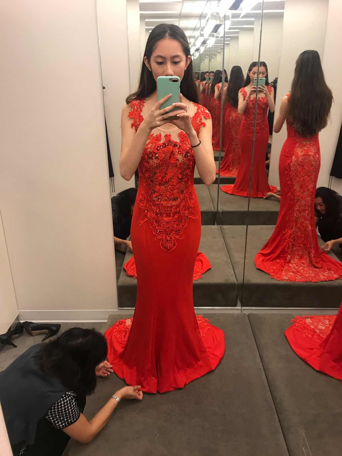 Size 2 Prom Lace Red Mermaid Dress on Queenly