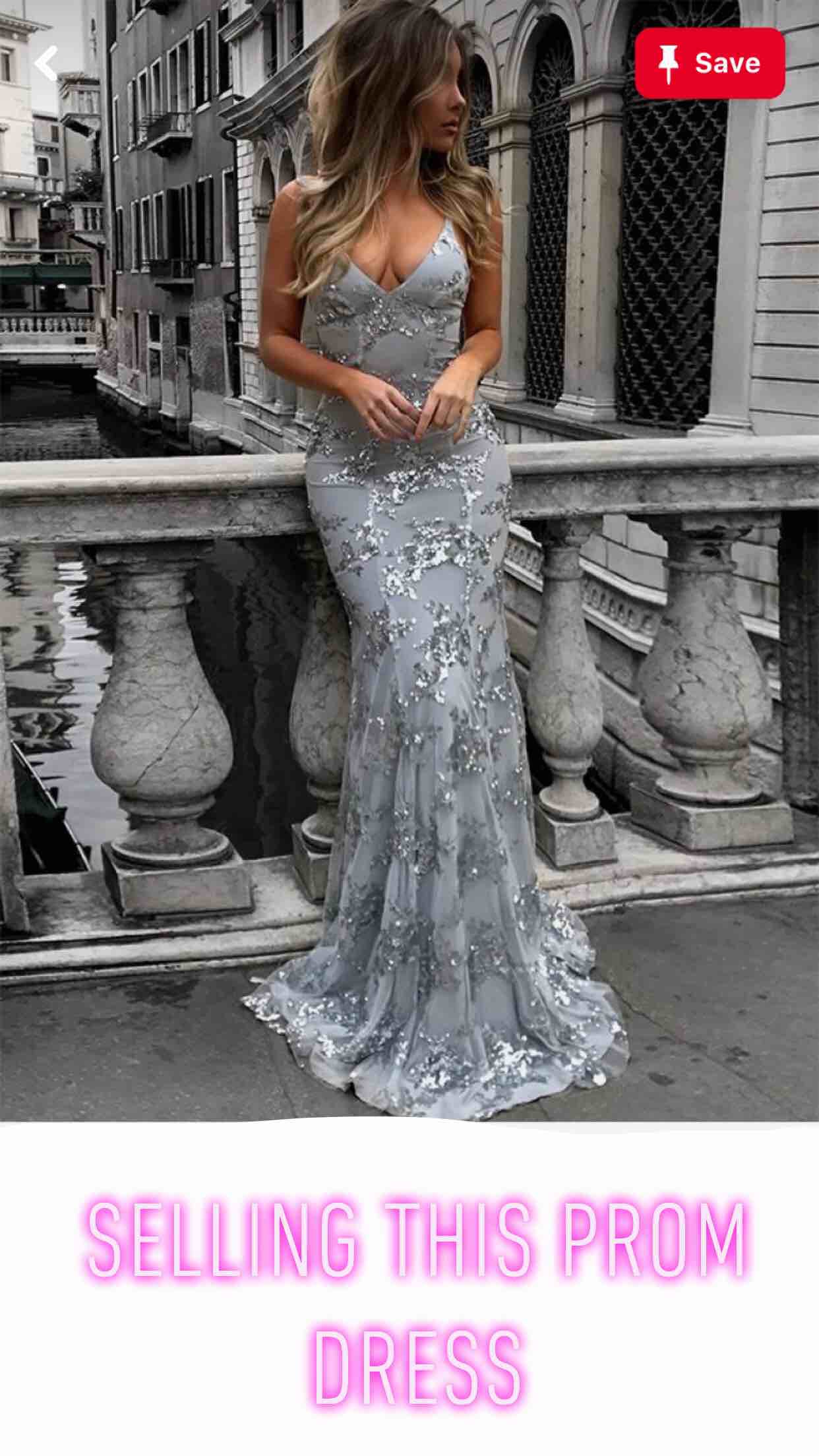 Size 0 Silver Dress With Train on Queenly