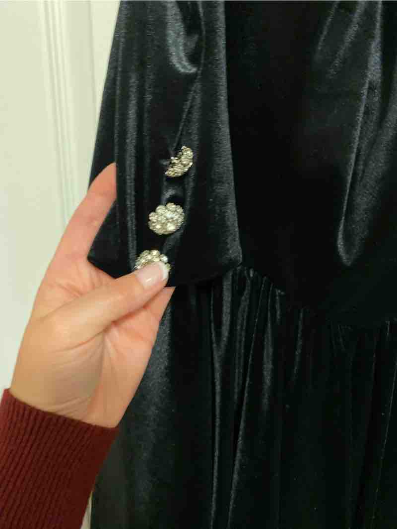 Johnathan Kayne Size 14 Velvet Black Cocktail Dress on Queenly