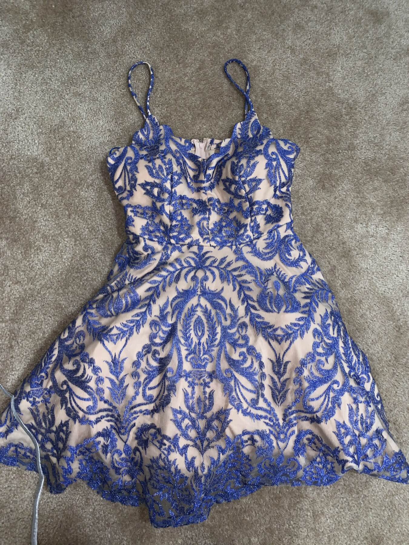 Size 6 Homecoming Lace Blue Cocktail Dress on Queenly