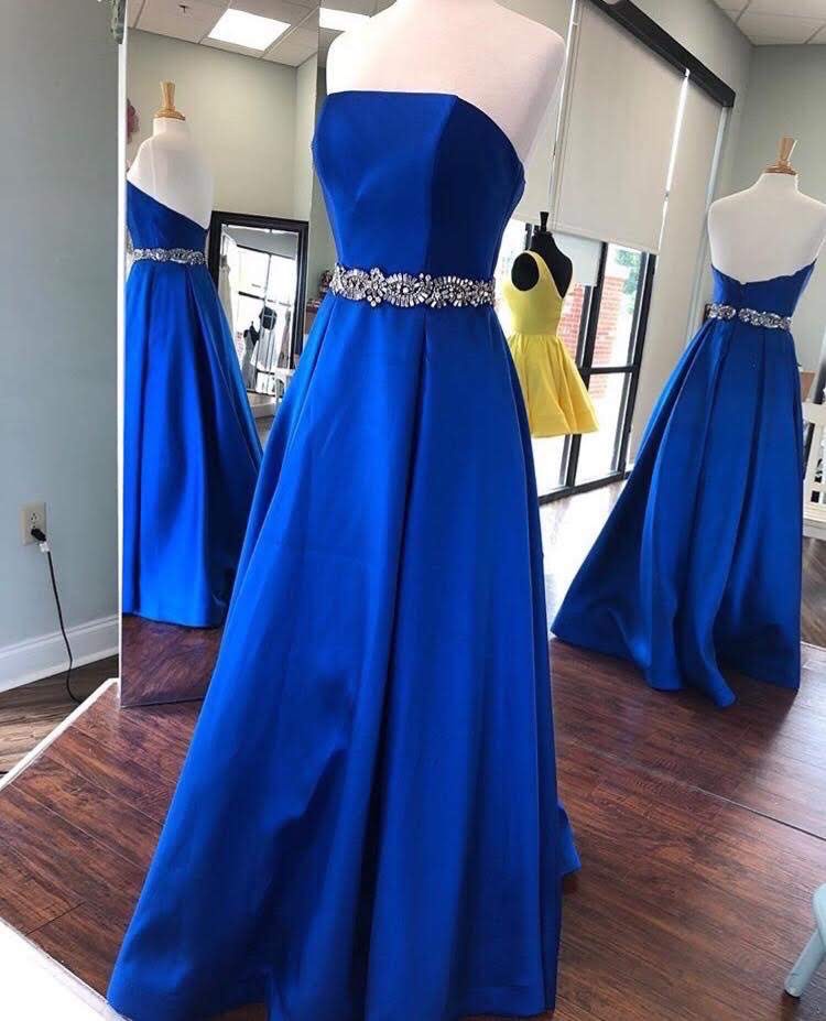 Mac Duggal Size 2 Blue Ball Gown on Queenly