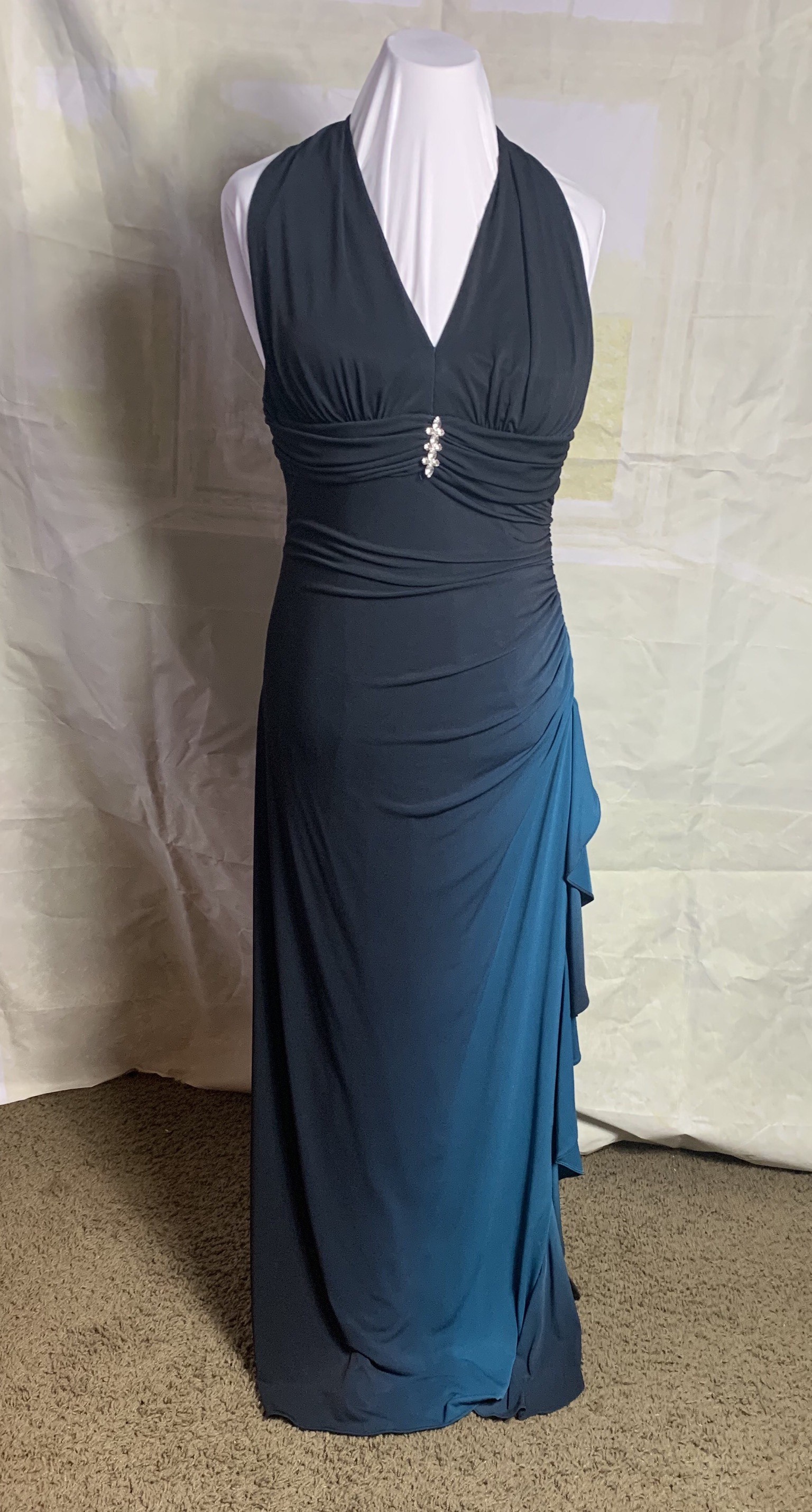 Betsy and Adam Size 14 Blue Floor Length Maxi on Queenly