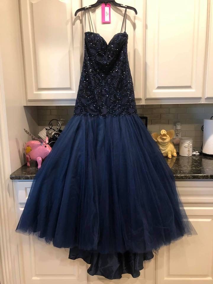 Size 6 Strapless Sequined Navy Blue Mermaid Dress on Queenly