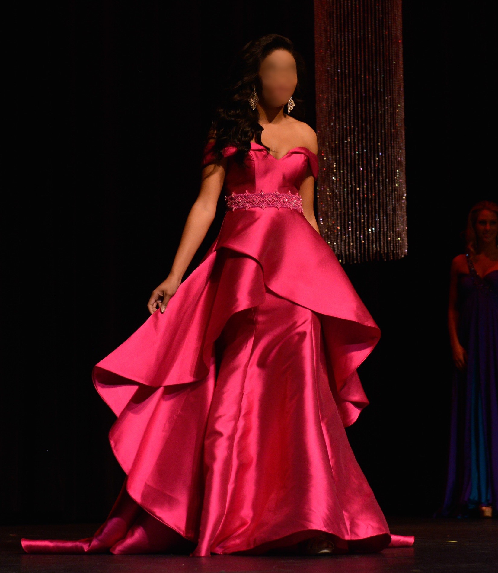 Mac Duggal Size 6 Pink Dress With Train on Queenly