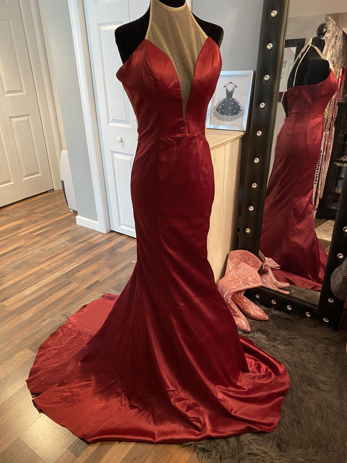 Size 2 Prom Burgundy Red Mermaid Dress on Queenly