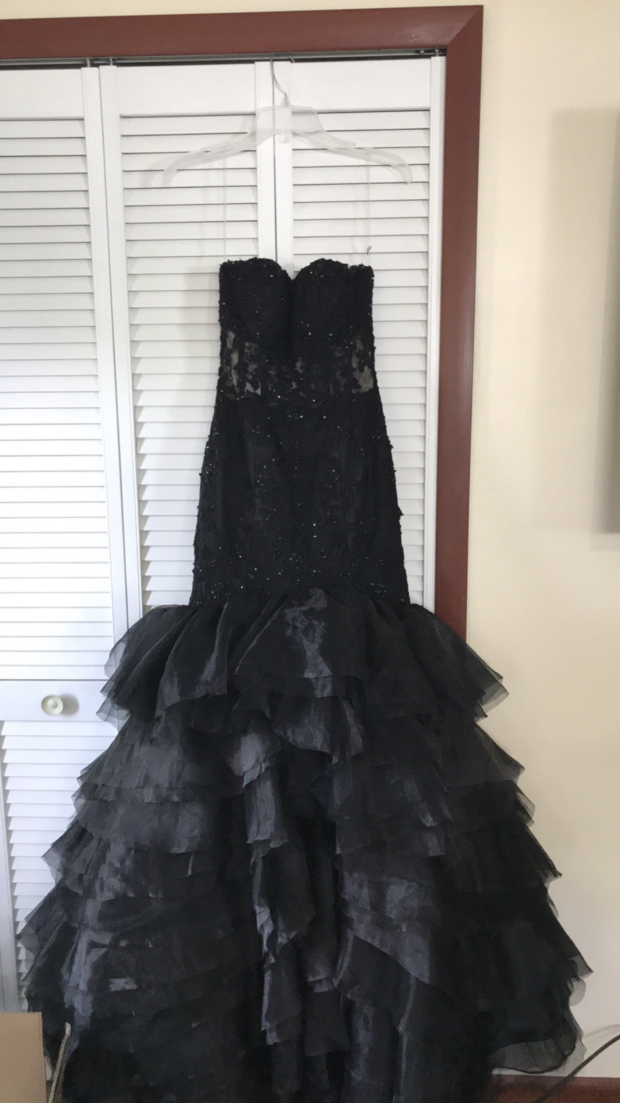 Size 4 Prom Strapless Sheer Black Mermaid Dress on Queenly