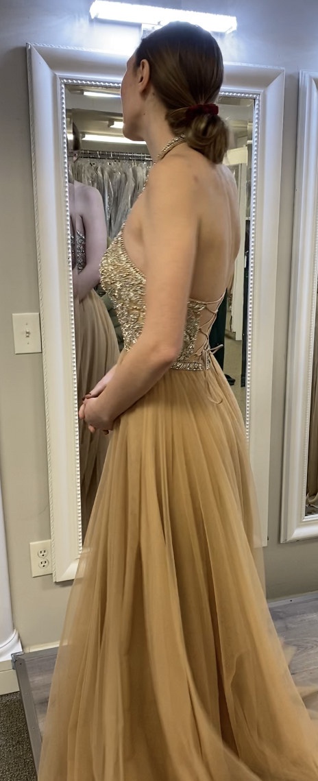 Size 4 Prom High Neck Gold A-line Dress on Queenly