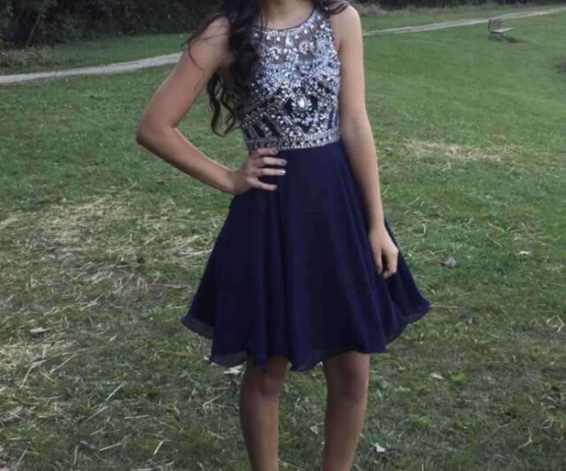Size 0 Homecoming Sequined Navy Blue Cocktail Dress on Queenly