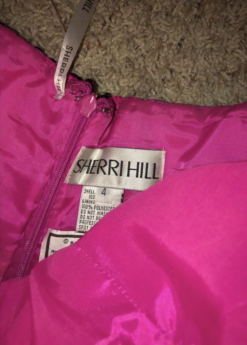 Sherri Hill Size 4 Homecoming Strapless Sequined Hot Pink Cocktail Dress on Queenly