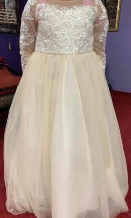 Size 10 Long Sleeve White Ball Gown on Queenly