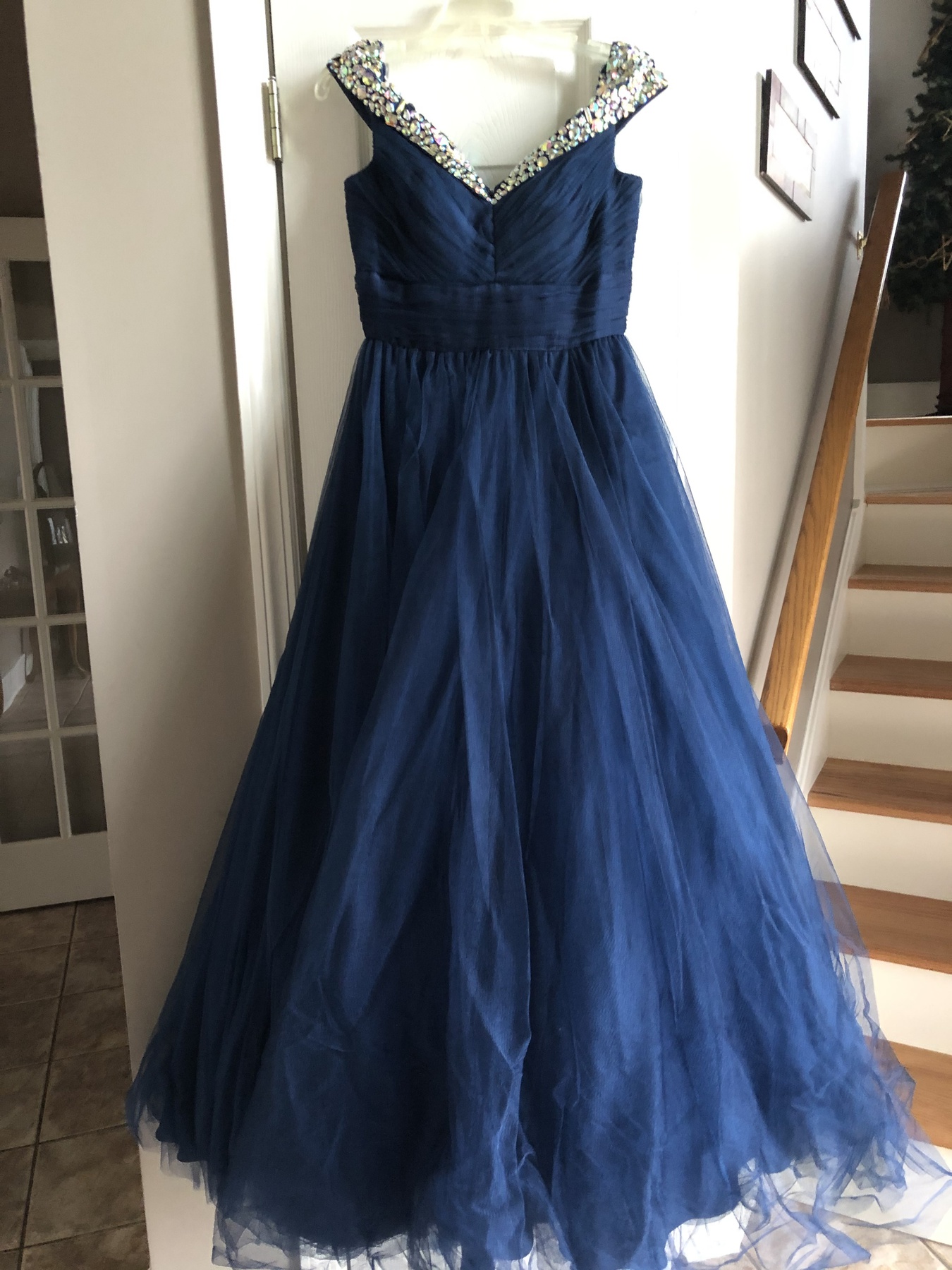 Size 8 Prom Off The Shoulder Sequined Navy Blue A-line Dress on Queenly