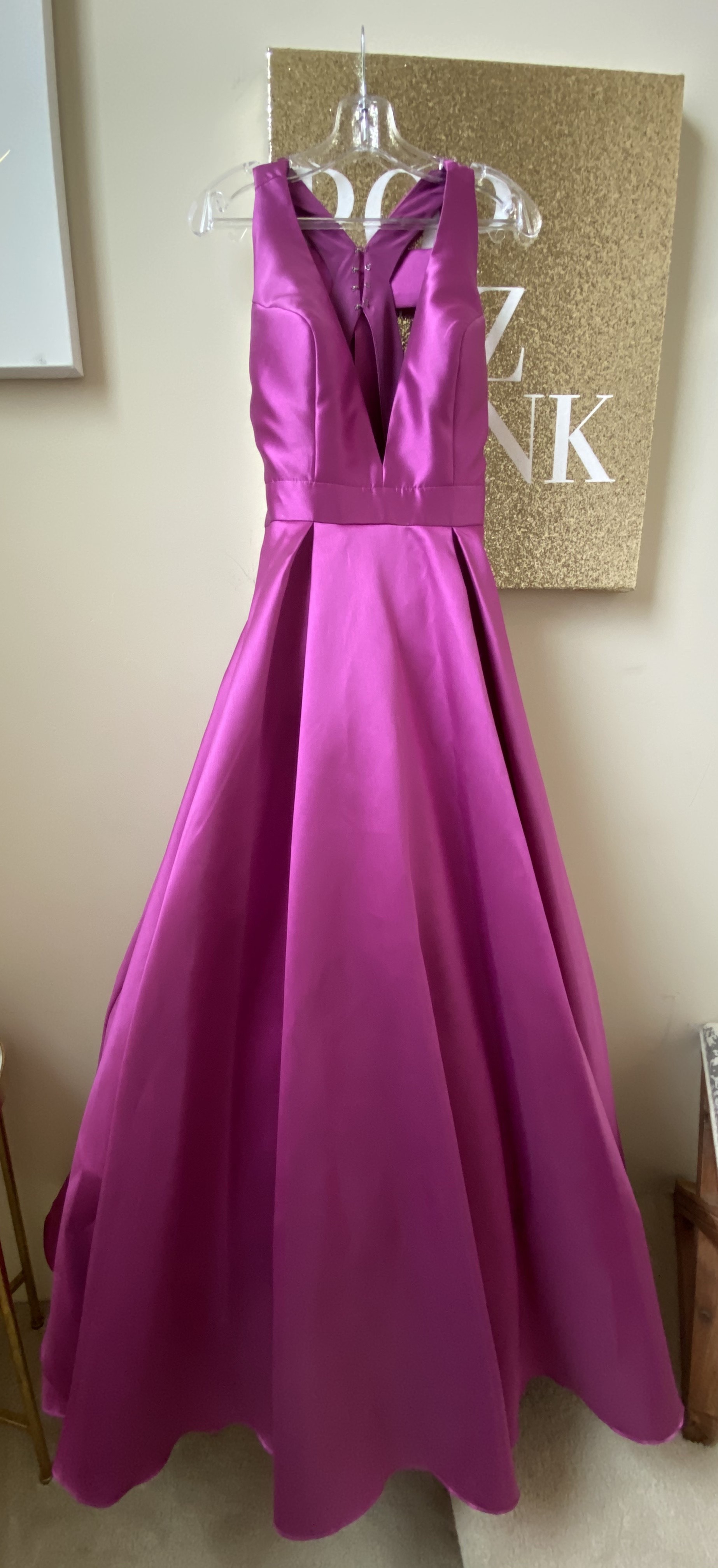 Jovani Size 8 Prom Plunge Satin Purple Ball Gown on Queenly