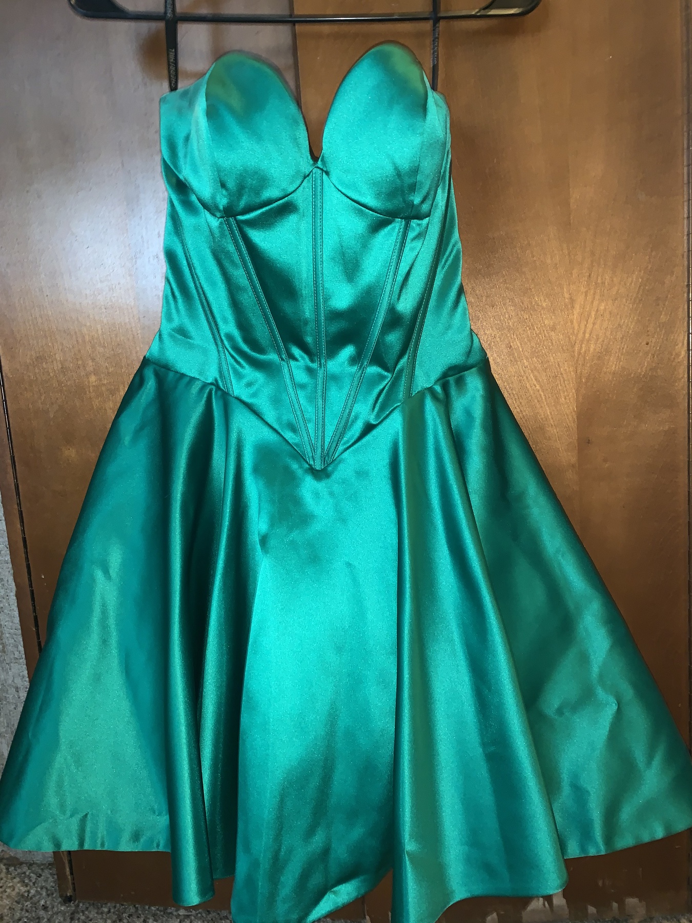 Sherri Hill Size 2 Homecoming Strapless Satin Green Cocktail Dress on Queenly