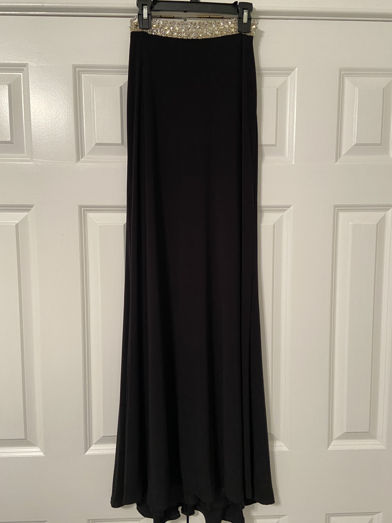 Faviana Size 0 Prom Halter Sequined Black Floor Length Maxi on Queenly