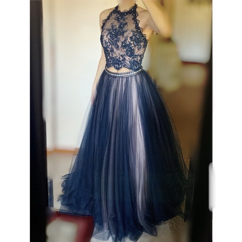 Alyce Paris Size 4 Prom Halter Sheer Navy Blue Ball Gown on Queenly