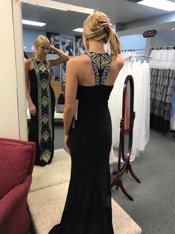 Size 4 Prom Halter Black Dress With Train on Queenly