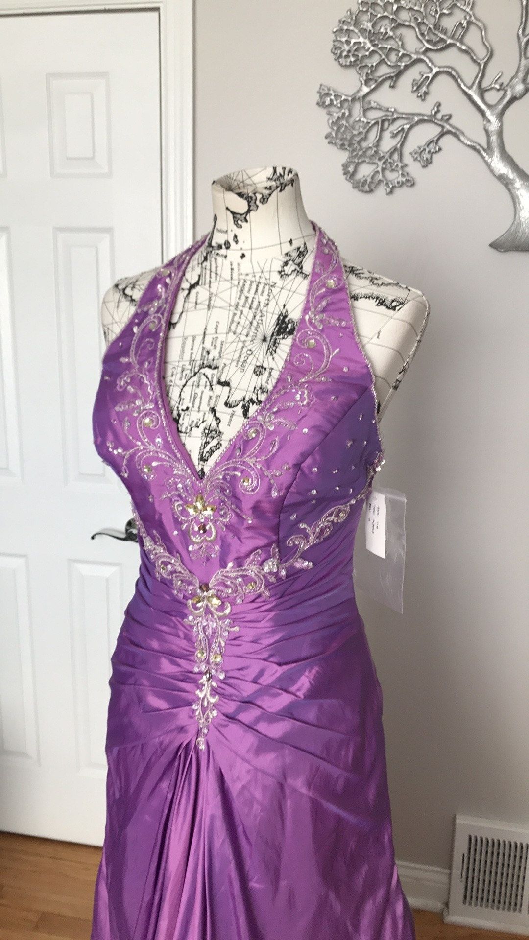 Size 8 Prom Halter Sequined Purple Ball Gown on Queenly