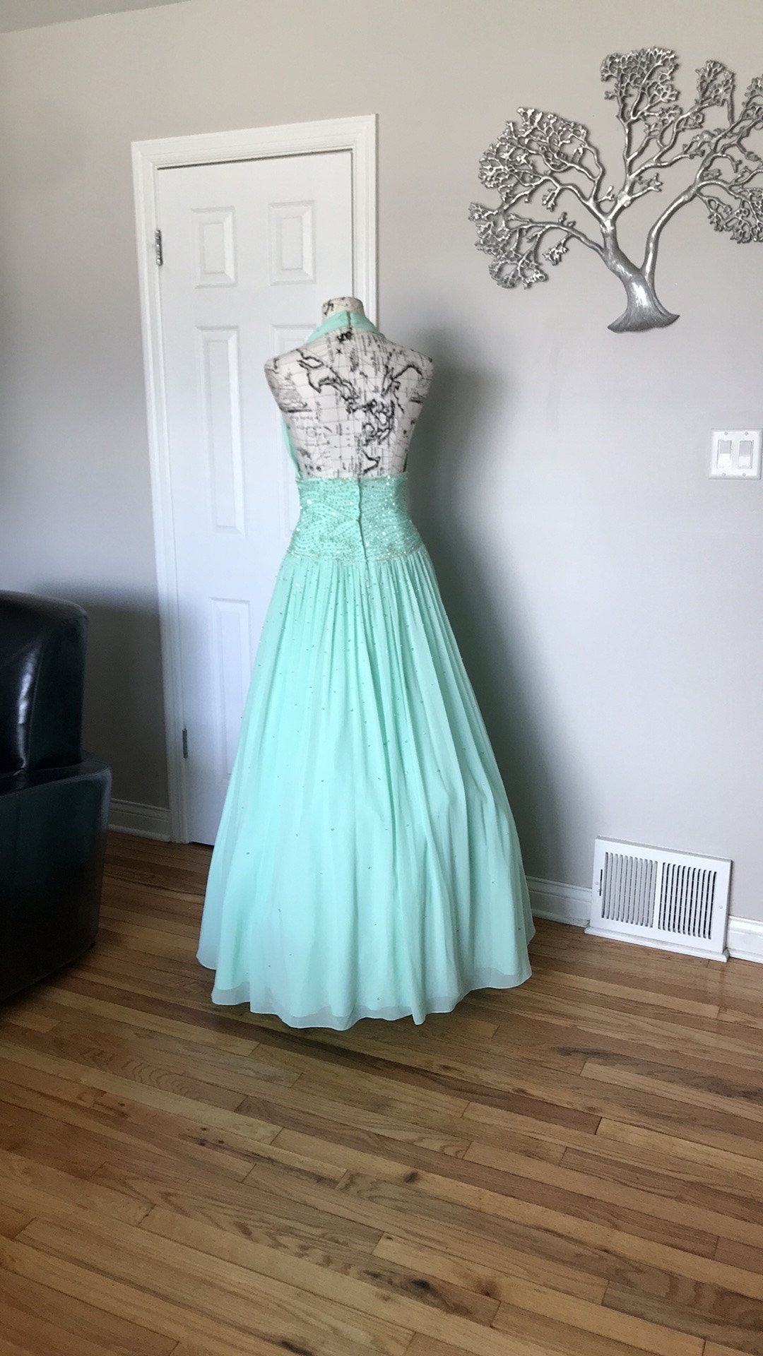 Size 6 Plunge Sequined Turquoise Green A-line Dress on Queenly