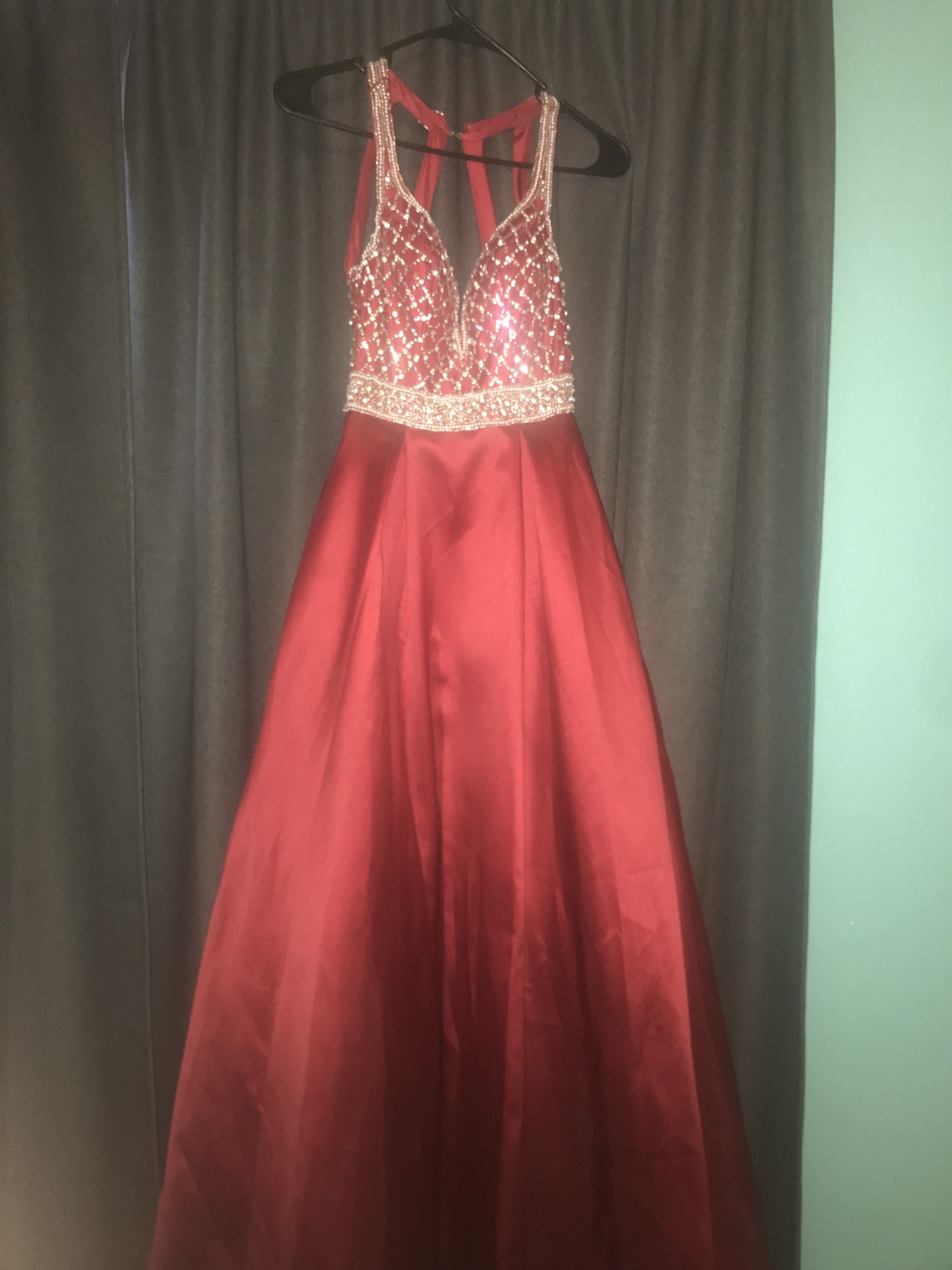 Say Yes to the Prom Size 0 Prom Sequined Red Ball Gown on Queenly