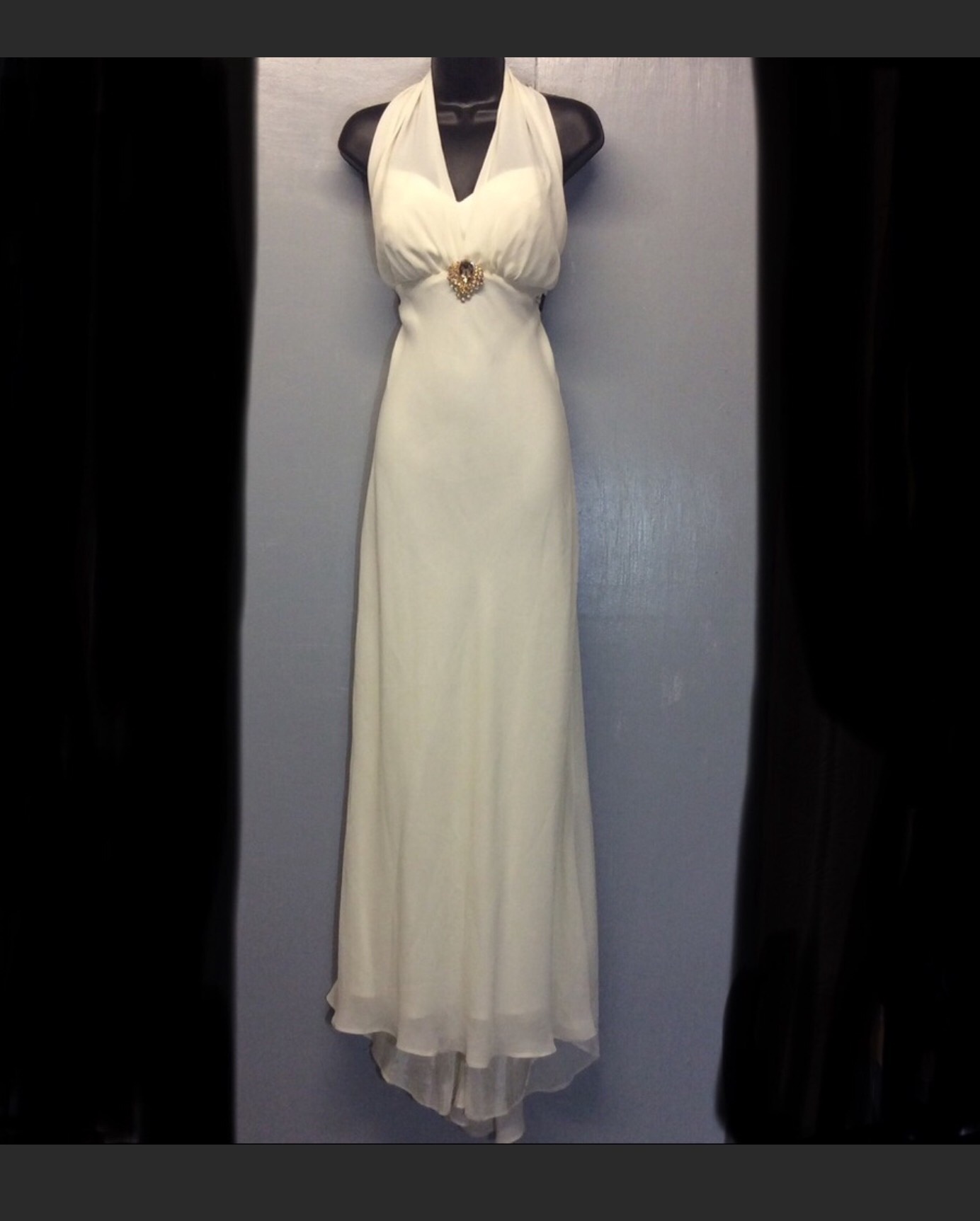 Betsy and Adam Size 14 Plunge White Dress With Train on Queenly