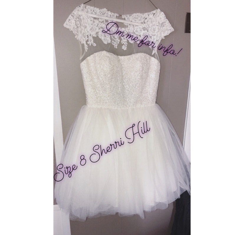 Sherri Hill Size 8 Lace White Cocktail Dress on Queenly