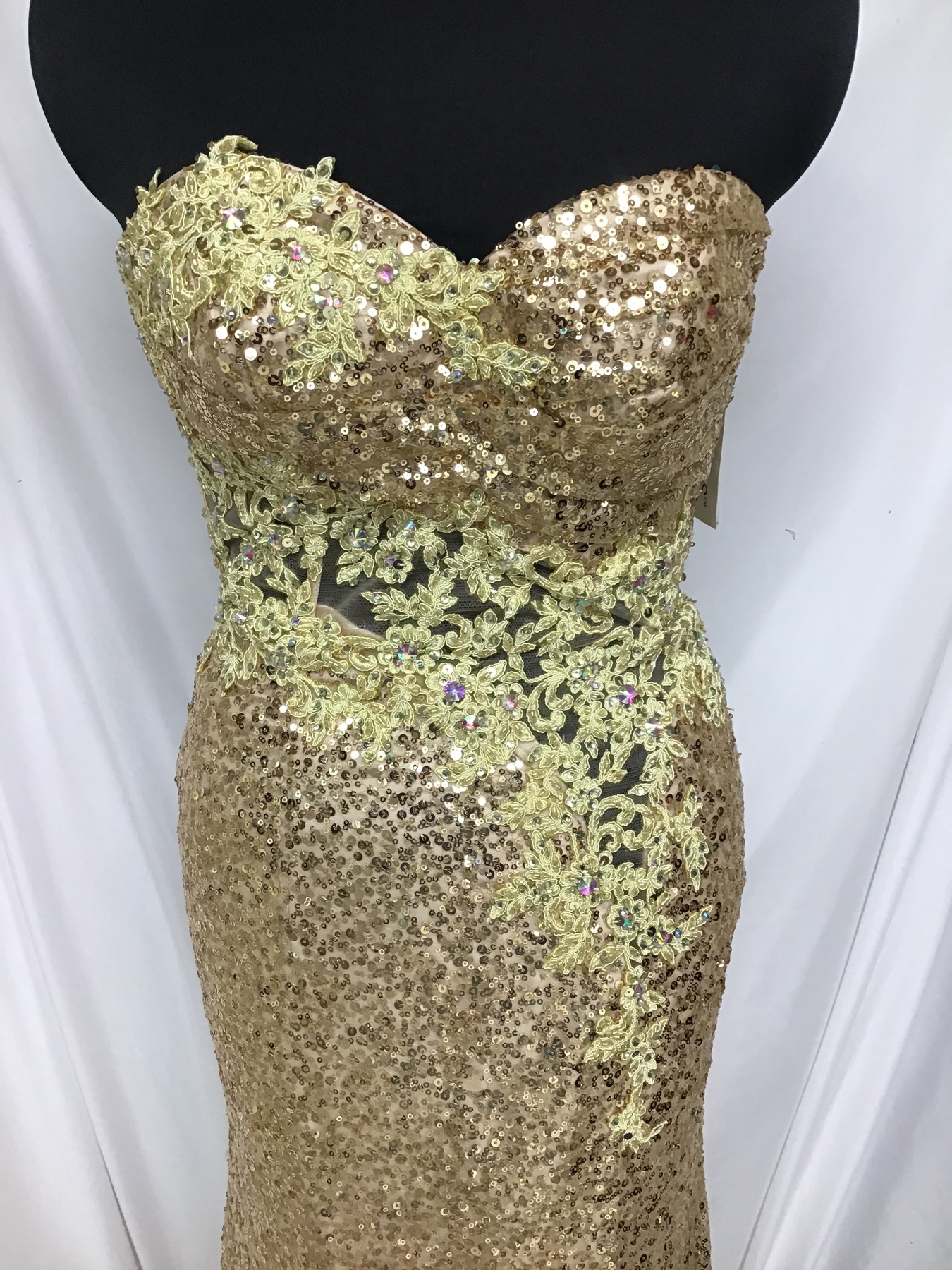 Tony Bowls Size 2 Prom Strapless Lace Gold Dress With Train on Queenly