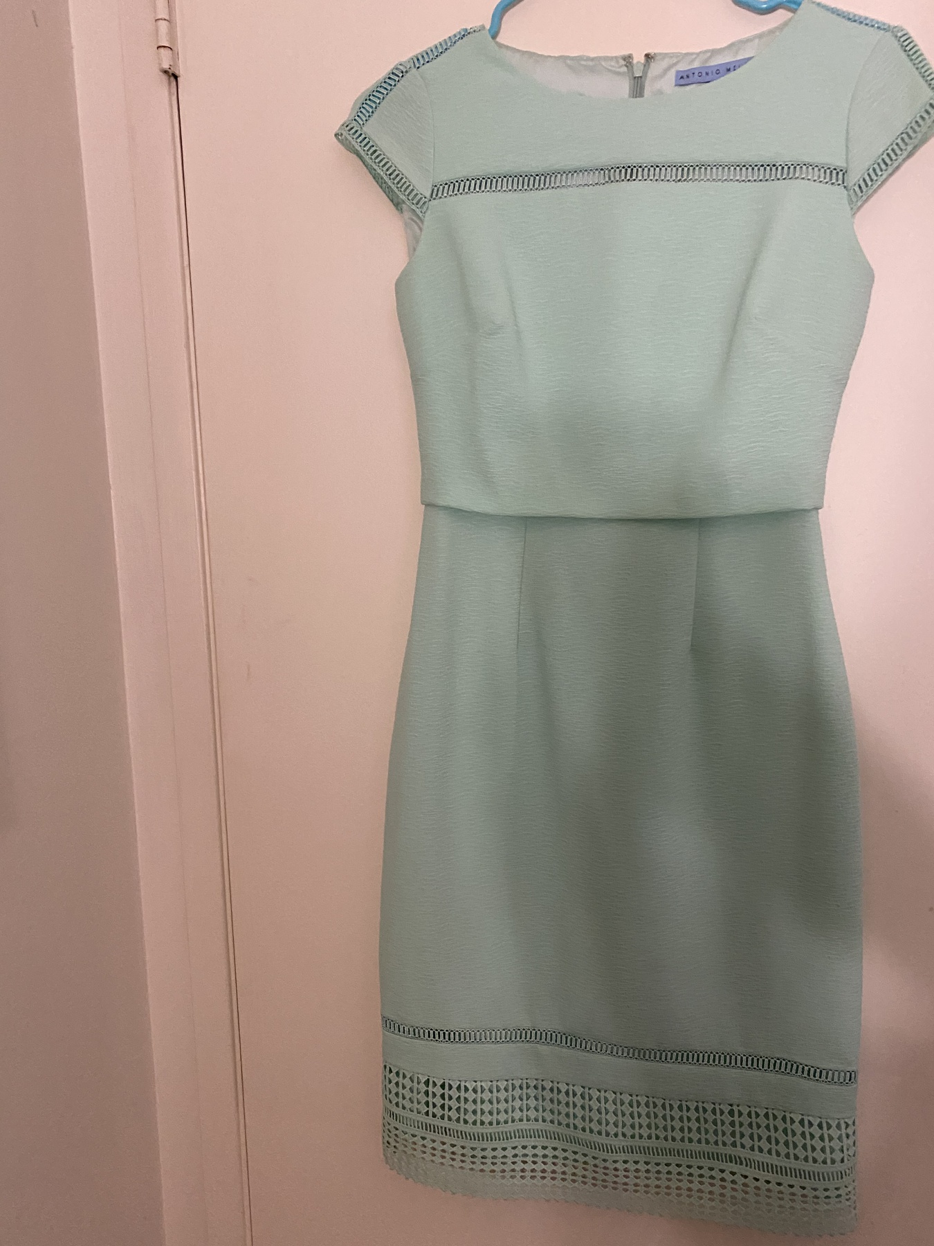 Size 0 Pageant Interview Cap Sleeve Green A-line Dress on Queenly