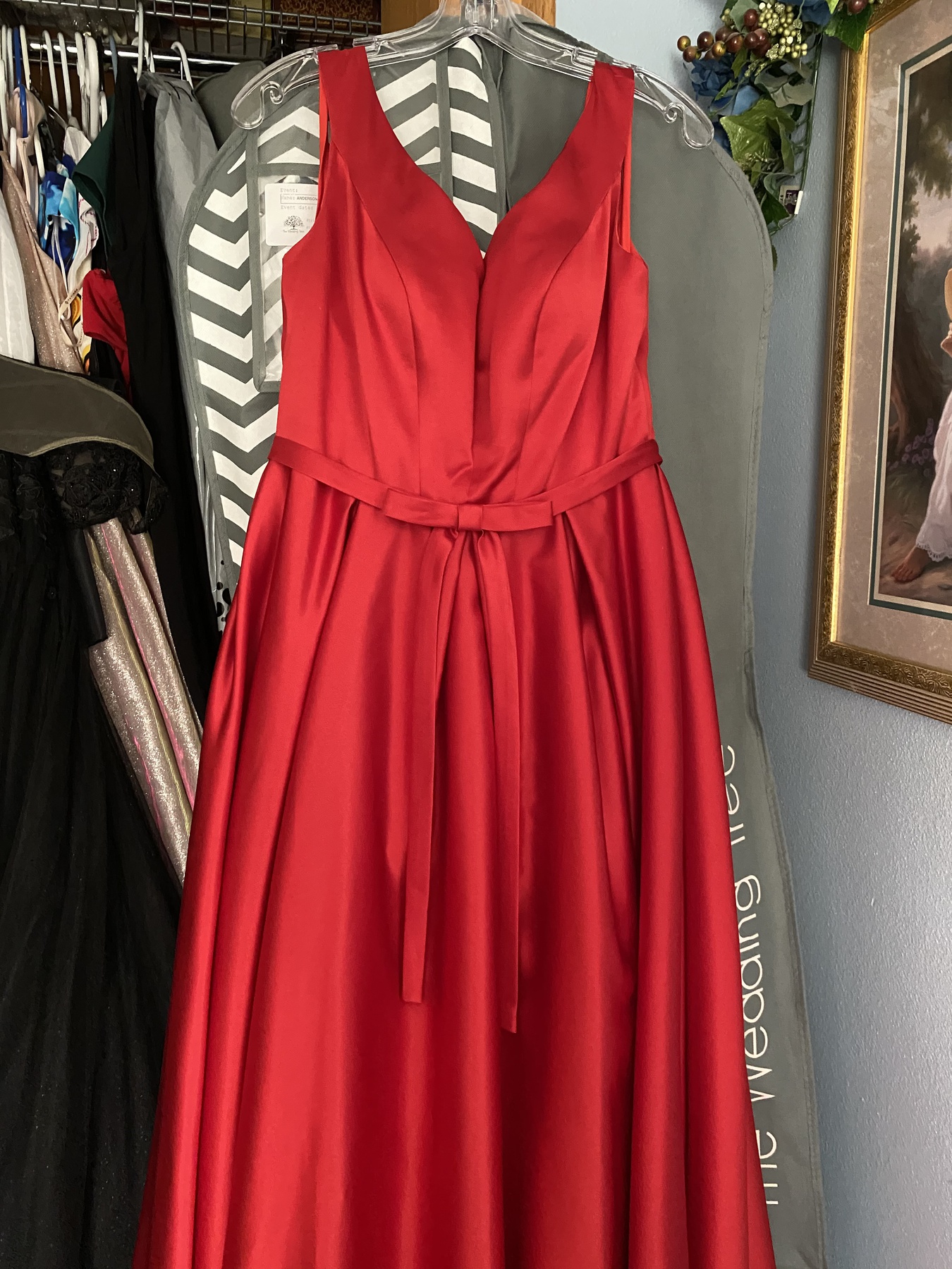 Size 8 Off The Shoulder Red A-line Dress on Queenly