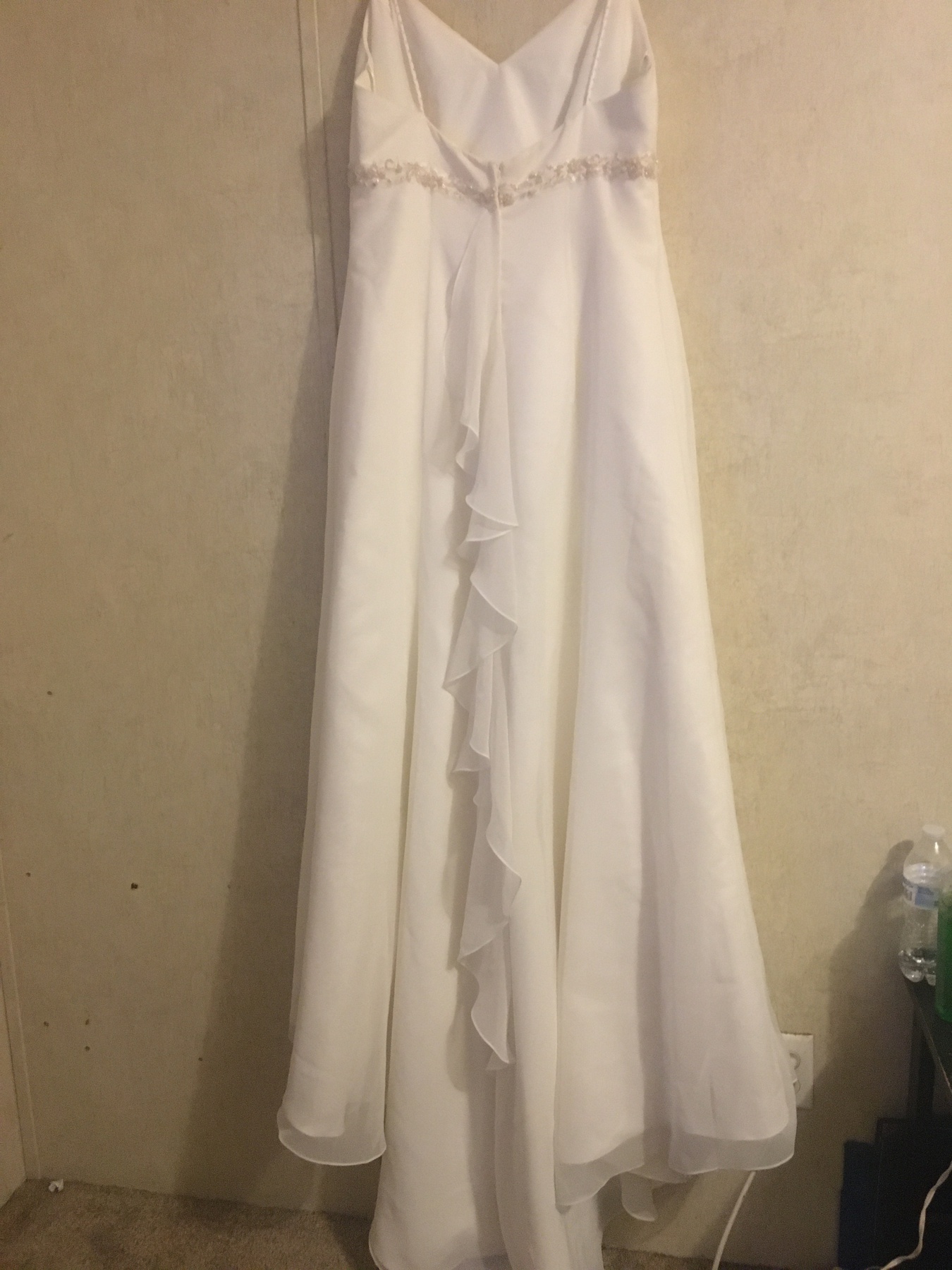 Size 14 Wedding White Mermaid Dress on Queenly