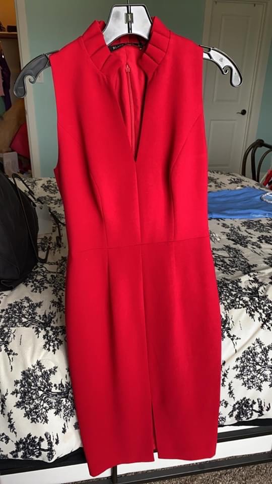 Size 0 Pageant Interview Plunge Red Floor Length Maxi on Queenly