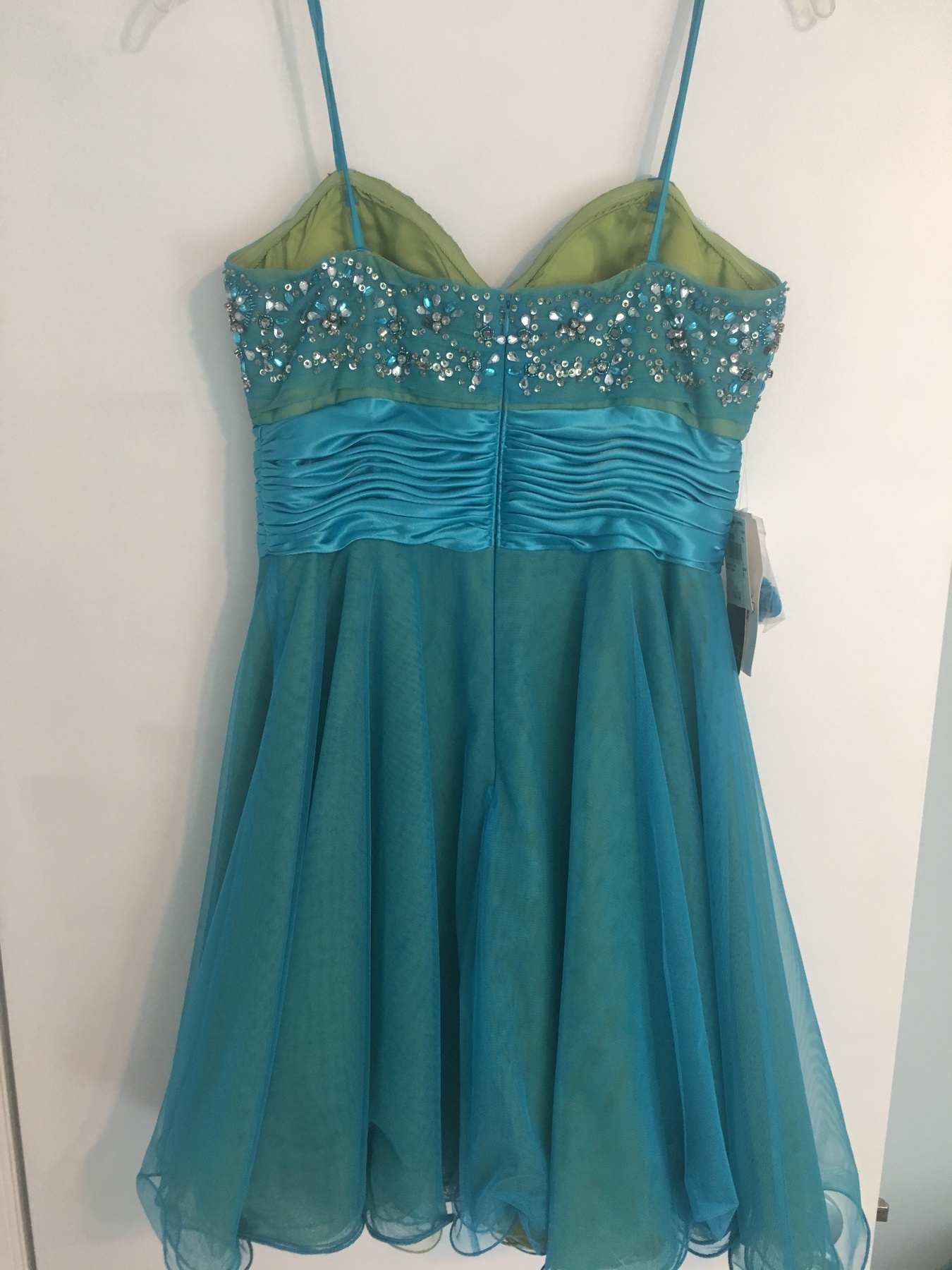 Adrianna Papell Blue Size 8 Green Cocktail Dress on Queenly