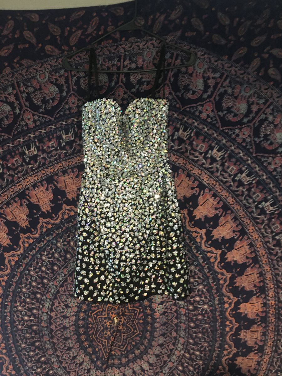Size 4 Homecoming Strapless Sequined Black Cocktail Dress on Queenly