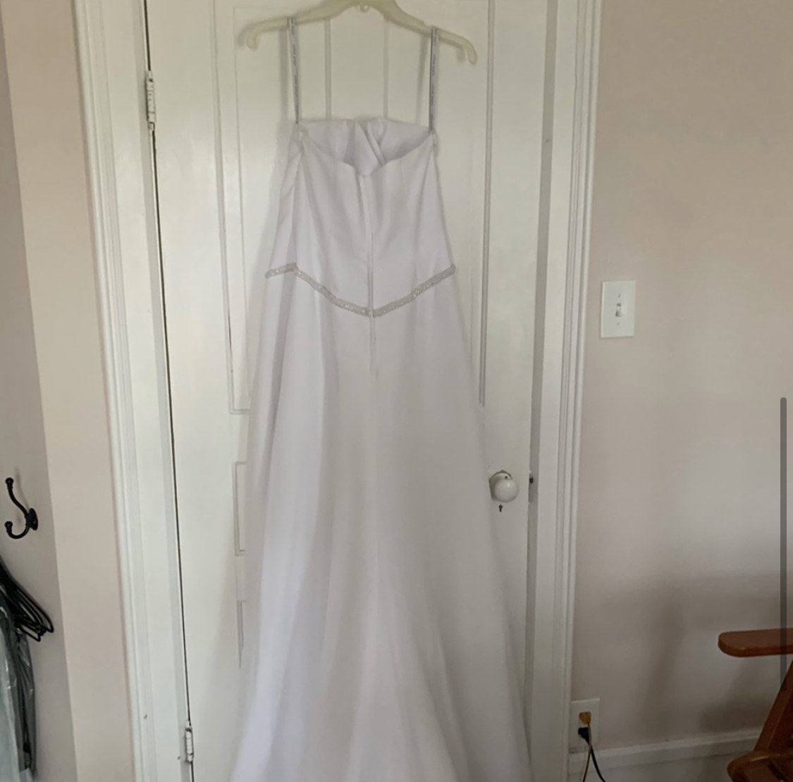 Alfred Angelo Size 10 Wedding White Dress With Train on Queenly