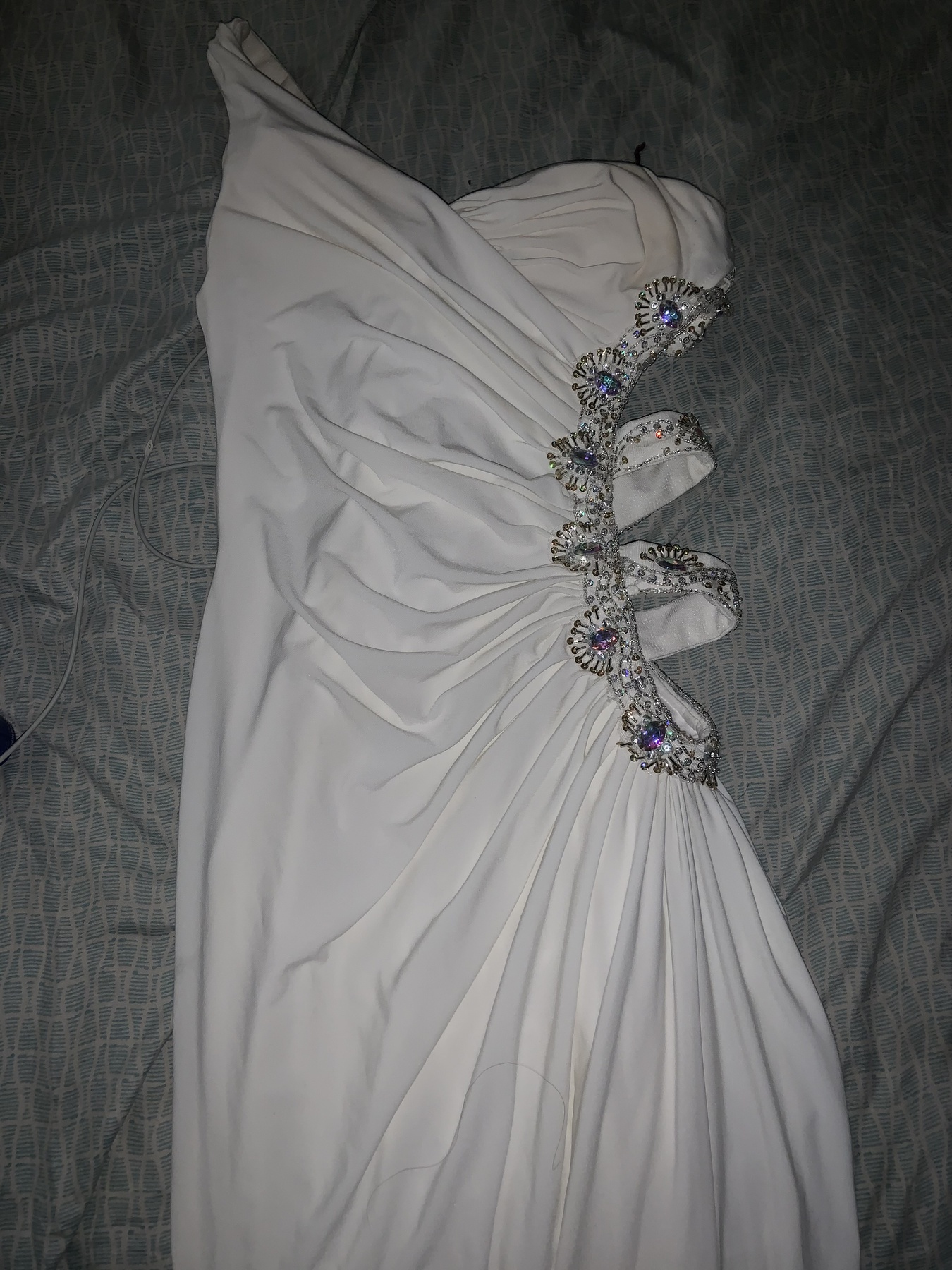 Size 2 Prom One Shoulder White Side Slit Dress on Queenly