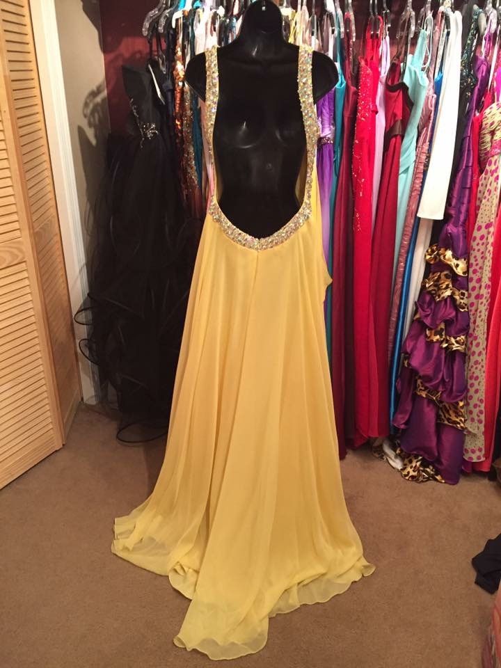 Blush Prom Size 6 Prom Sequined Yellow Dress With Train on Queenly