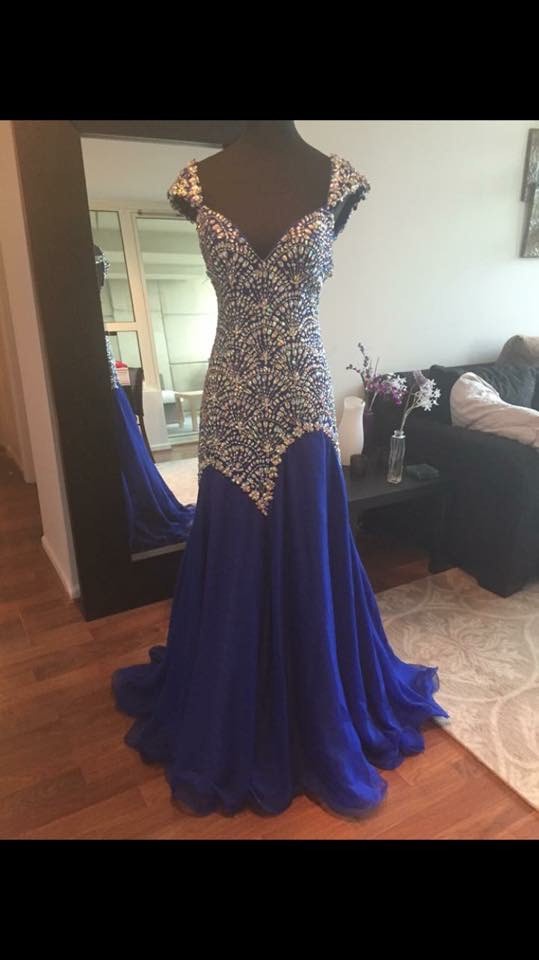 Ritzee Size 6 Prom Cap Sleeve Sequined Royal Blue Floor Length Maxi on Queenly