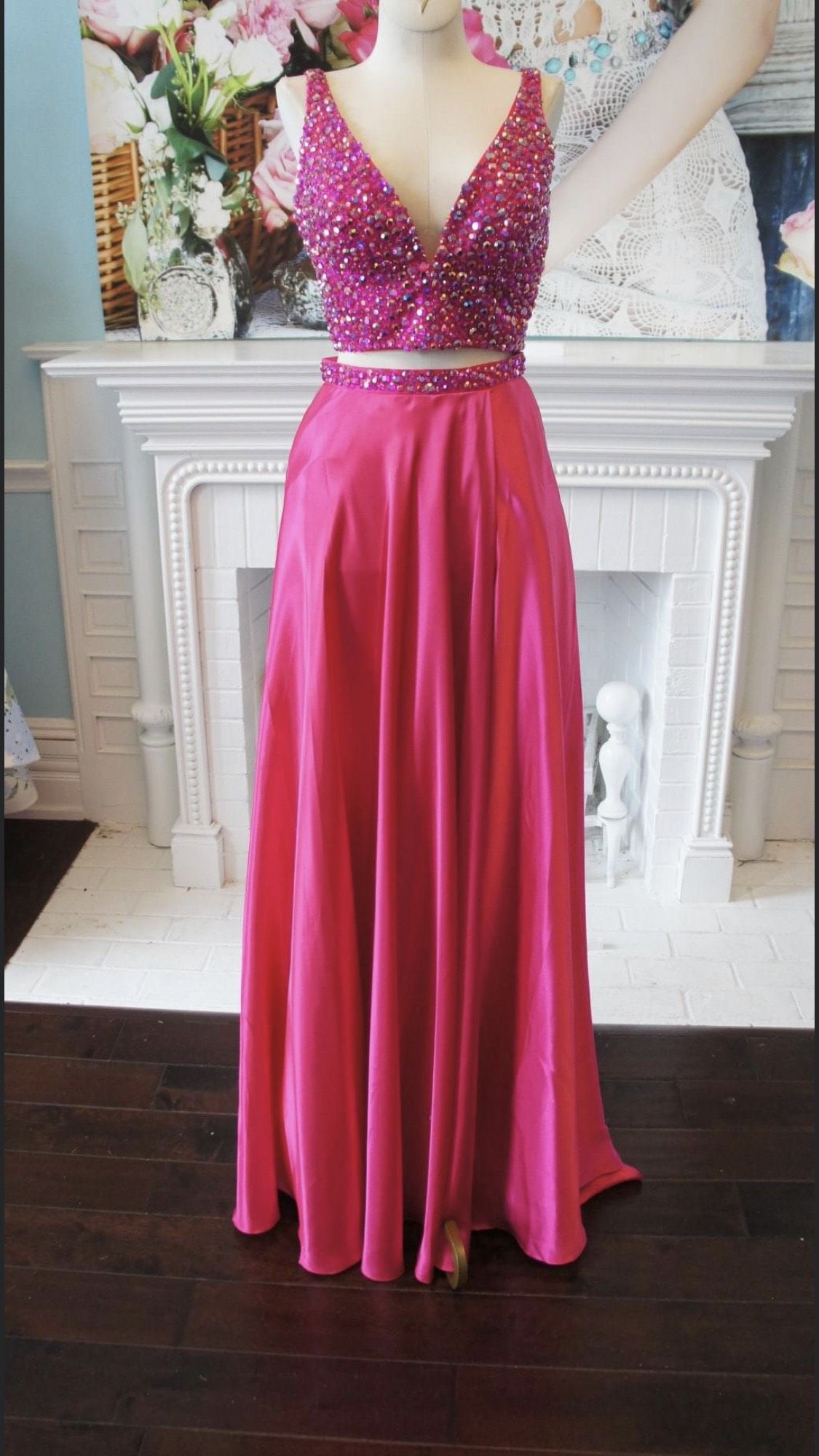 Sherri Hill Size 0 Prom Sequined Hot Pink Side Slit Dress on Queenly