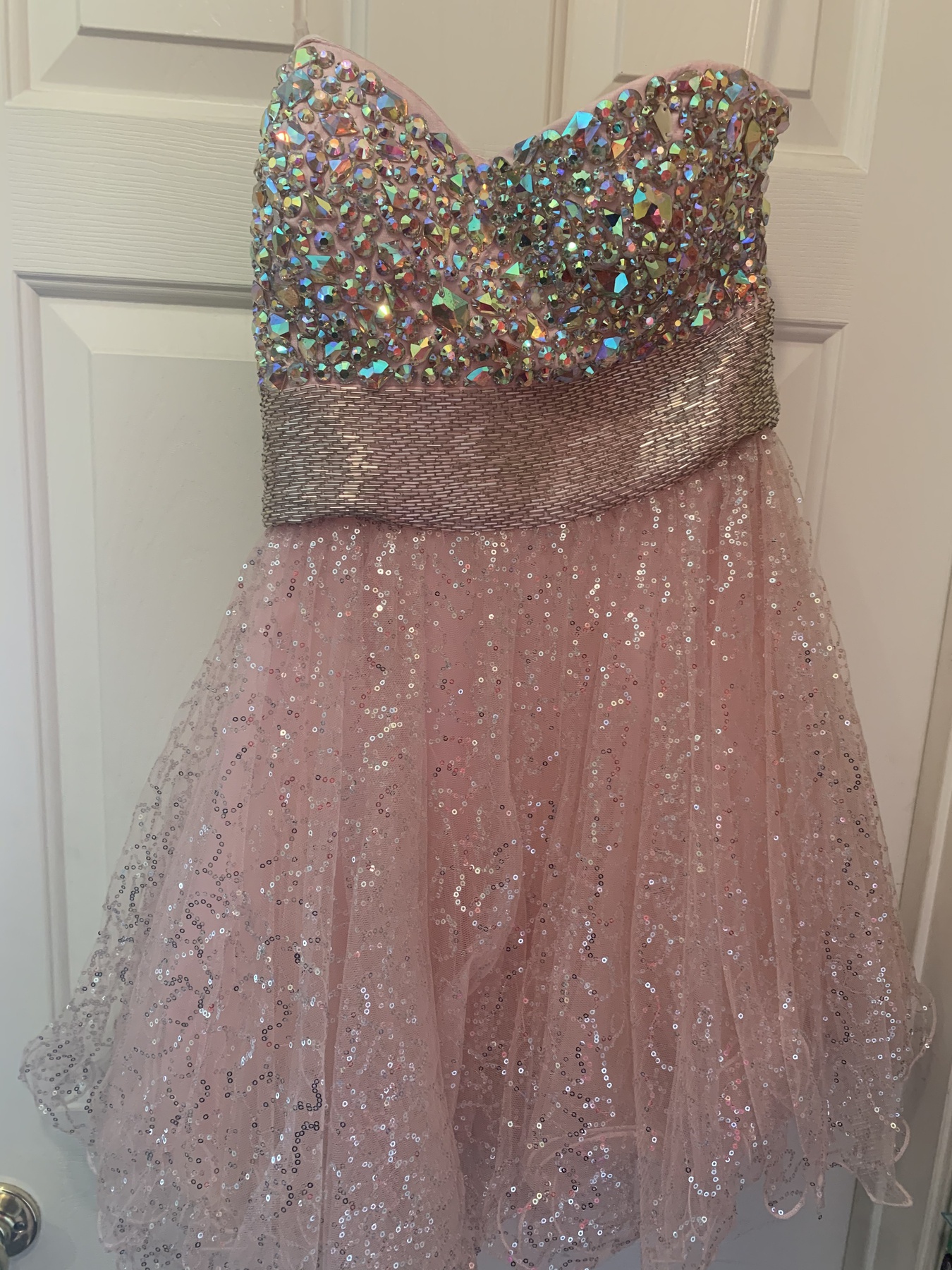 La Femme Size 8 Pageant Sequined Light Pink Cocktail Dress on Queenly