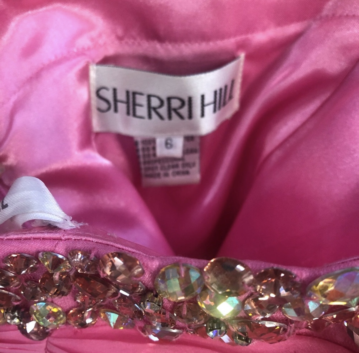 Sherri Hill Size 2 Prom Strapless Sequined Pink A-line Dress on Queenly