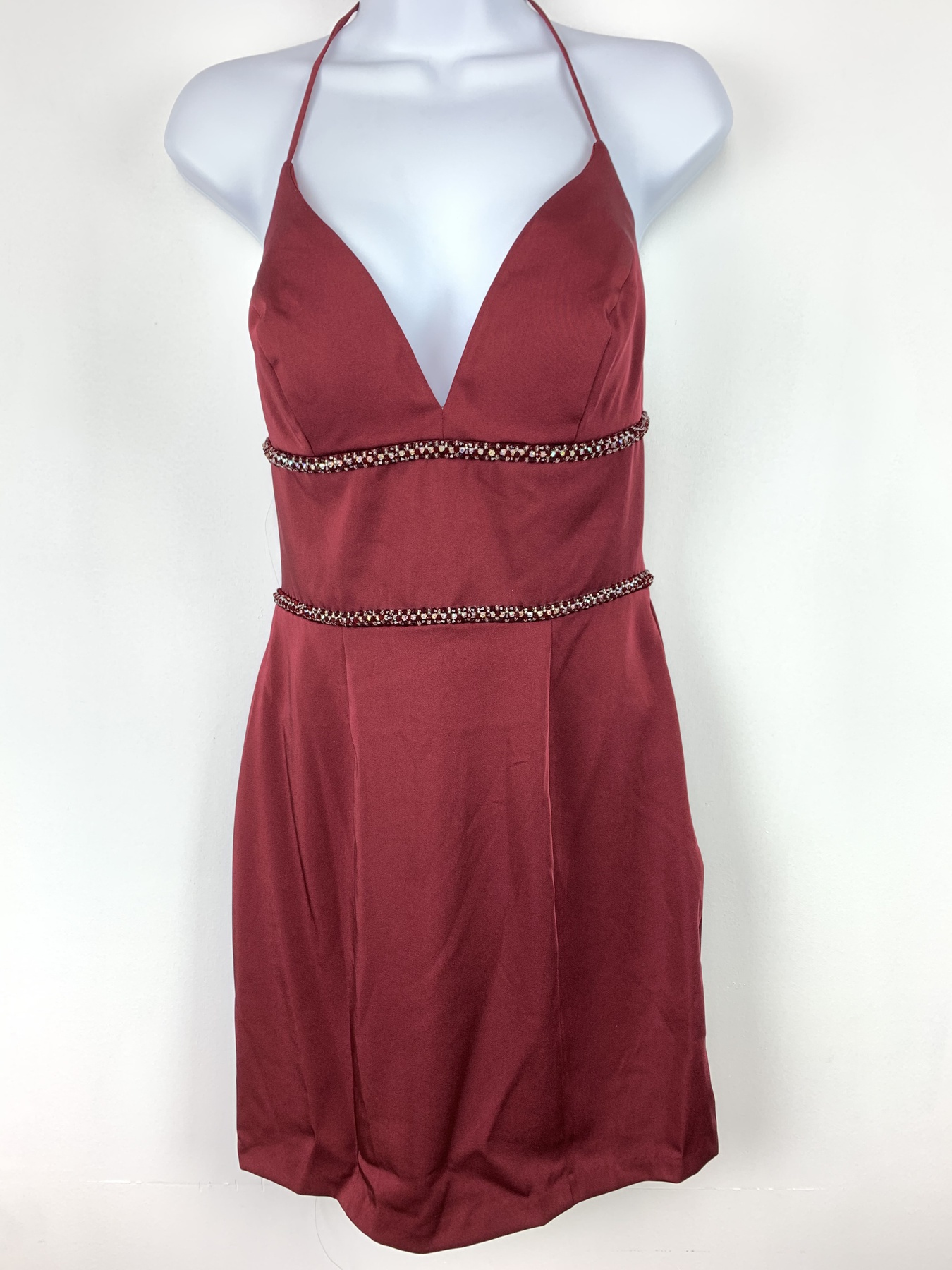 Vienna Size 6 Red Cocktail Dress on Queenly
