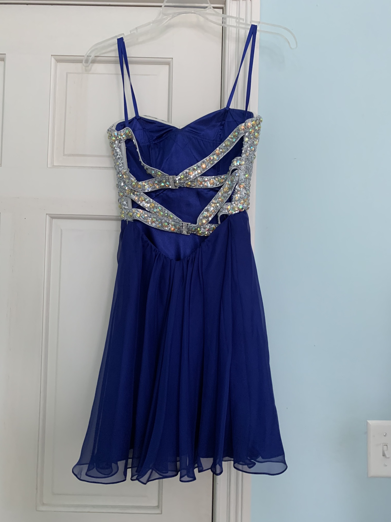 Size 00 Prom Sequined Blue A-line Dress on Queenly