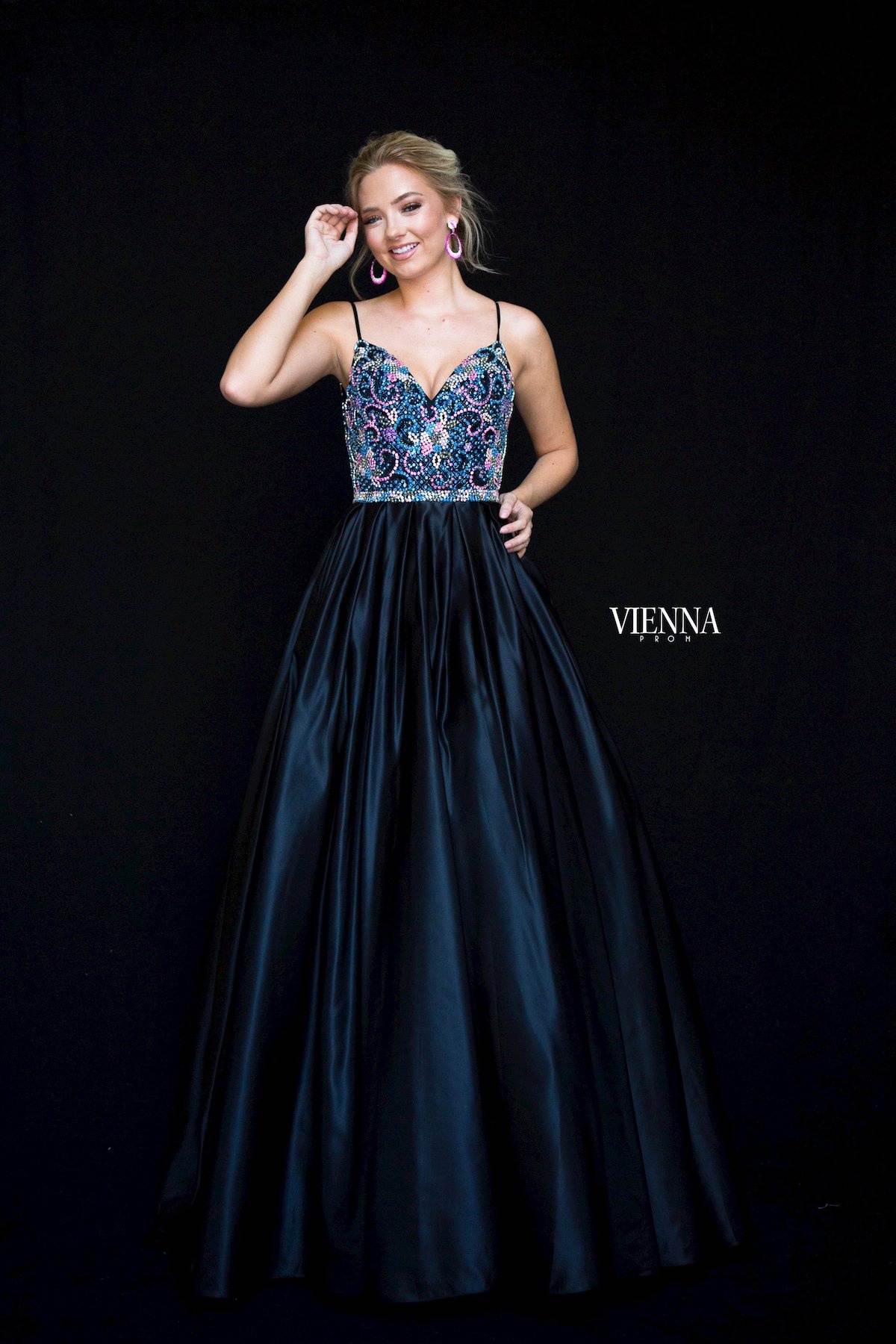 Style 9983 Vienna Black Size 8 Pageant Backless Tall Height Ball gown on Queenly