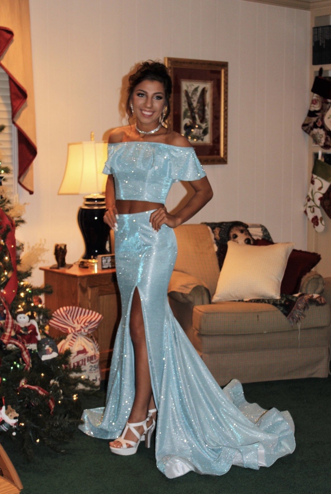 Size 0 Prom Off The Shoulder Blue Mermaid Dress on Queenly