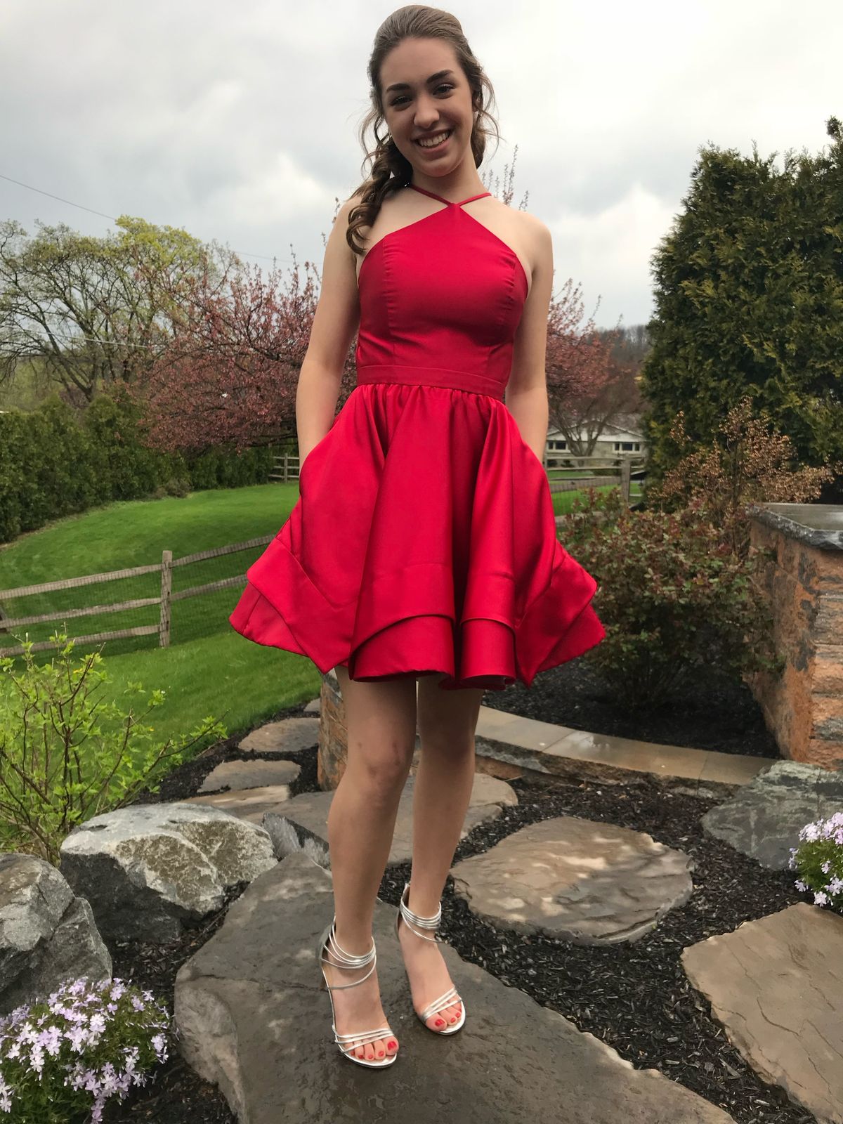 Size 0 Homecoming Halter Red Cocktail Dress on Queenly