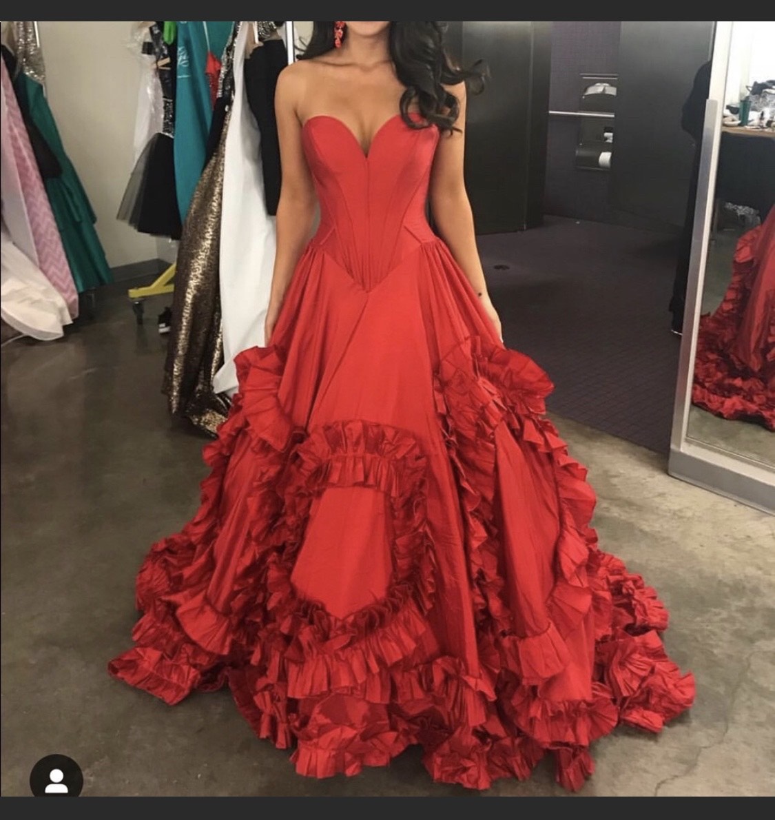 Sherri Hill Size 2 Pageant Strapless Red Ball Gown on Queenly